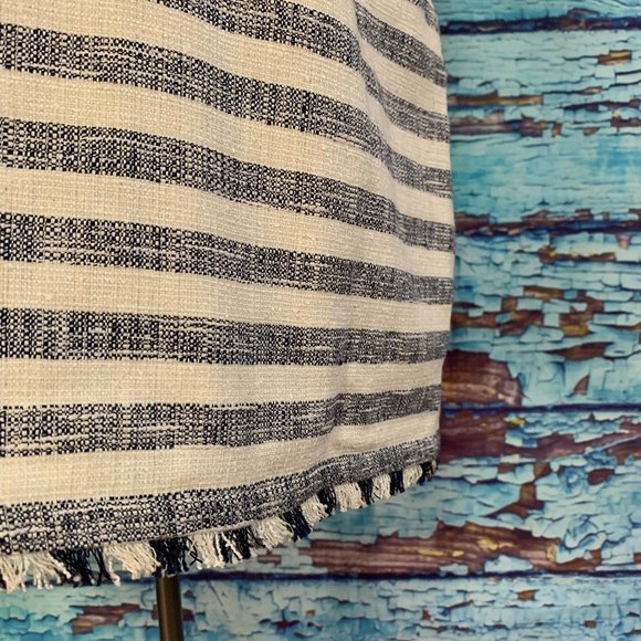 Banana Republic Striped Sleeveless Blouse - Picture 2 of 6